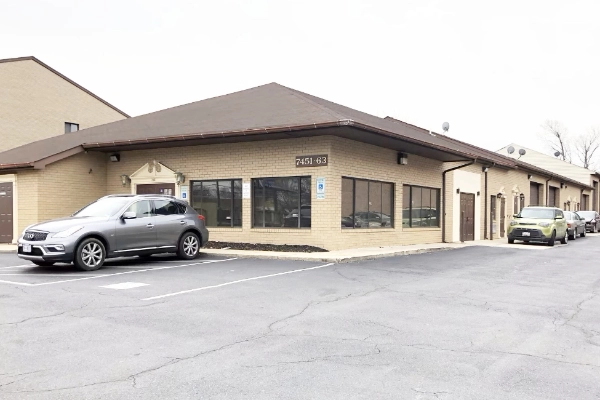 Commercial Warehouse Auto Industrial Building for Sale Mike Reible Christine Gray Metro Realty Group